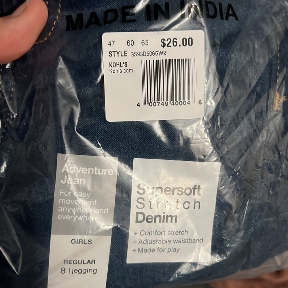 Jeans - Picture 2 of 3